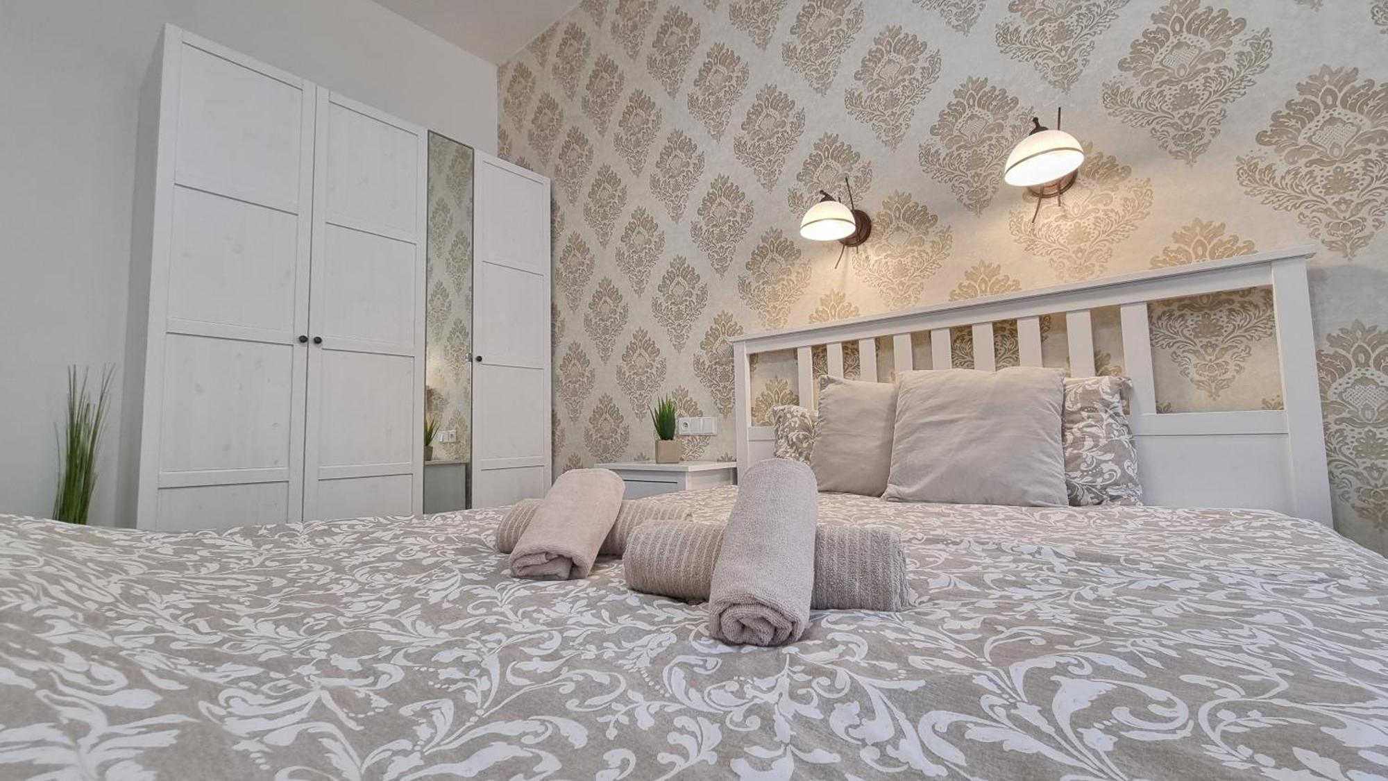 Finnem Rentals Tyrsova Praga Exterior foto