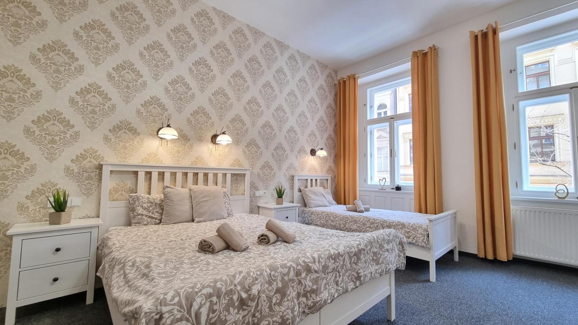 Finnem Rentals Tyrsova Praga Exterior foto
